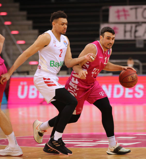 助巴萨拓宽 助巴萨拓宽